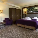 Mercure Resort&spa מלון