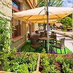 酒店 美居克雷尼察度假酒店 4*