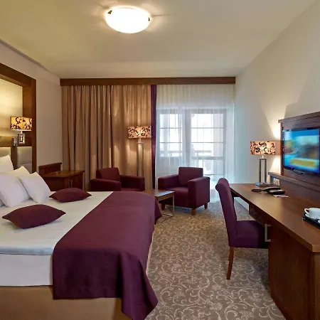 Mercure Resort&spa 4* קריניצה זדרוי