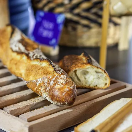 Ξενοδοχείο Mercure Resort&spa 4*