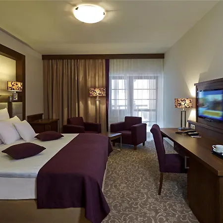 Mercure Resort&spa Hotel 4*