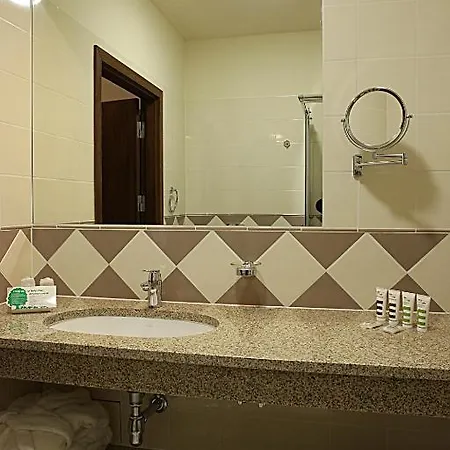 Mercure Resort&spa מלון 4*